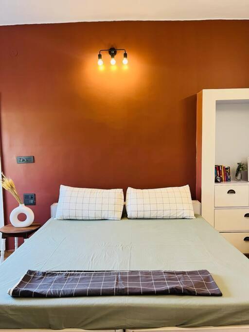 The Bougainvillea Cottage Farmstay Near Dehradun , 2 Bedroom Private Cottage Next To Fields And Orchards With Hill Views Dış mekan fotoğraf